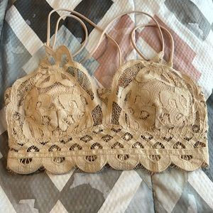 I am selling this bralette!!